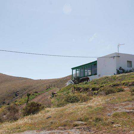 Villa El Perinqué Femés Extérieur photo